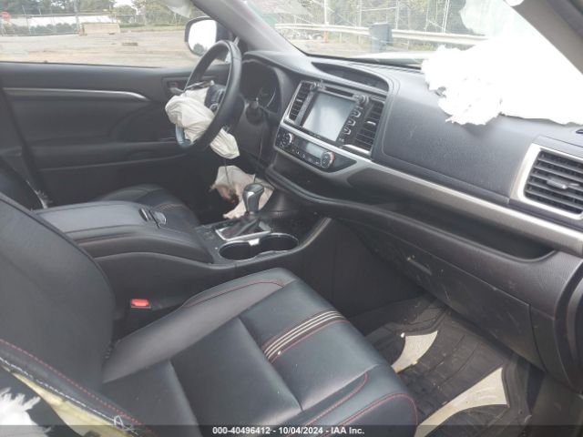5TDKZRFH6KS356646 Toyota Highlander Se