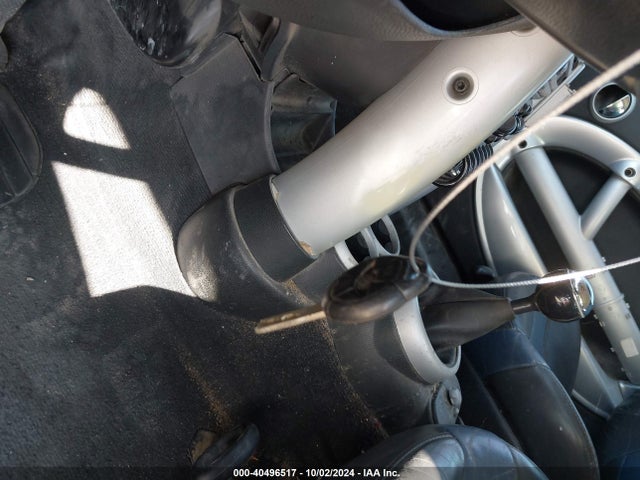 2006 MINI COOPER WMWRC33546TK71204 Photo 10