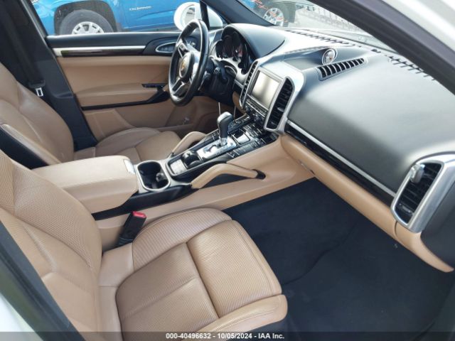 WP1AF2A22GKA44528 Porsche Cayenne Diesel