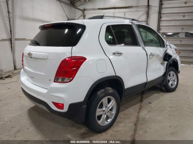 KL7CJPSB8LB040821 Chevrolet Trax Awd Lt