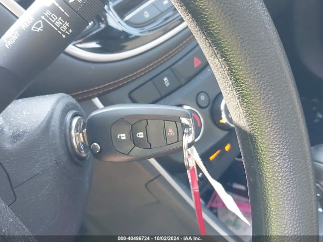 KL7CJKSB1MB332086 Chevrolet Trax Fwd Ls