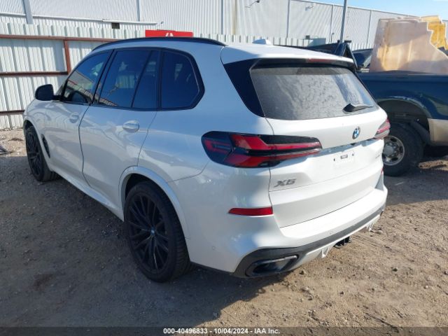 5UX13EU03R9S18136 BMW X5 Sdrive40i