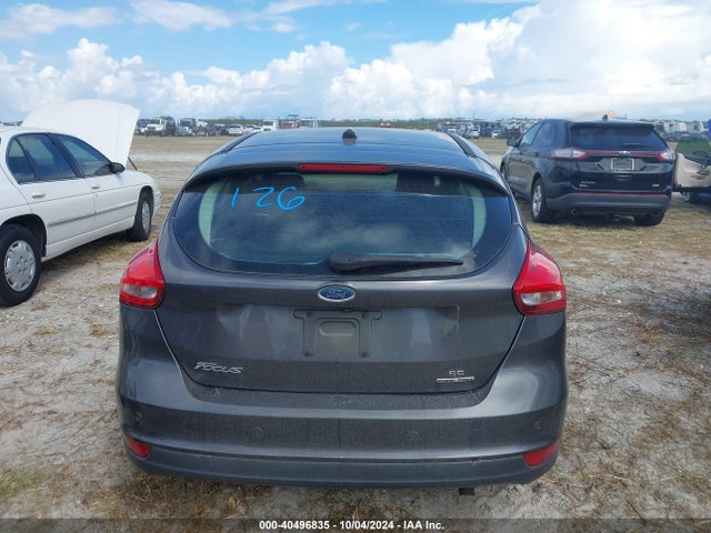 Ford FOCUS SE 2016 1FADP3K28GL215377 Image 16