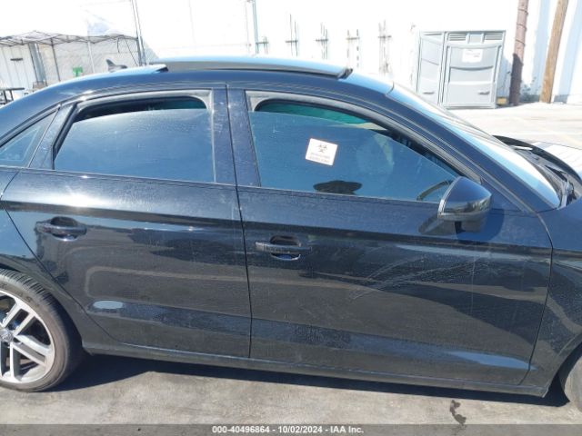 WAUAUGFF4KA083455 Audi A3 40 Premium/40 Titanium Premium