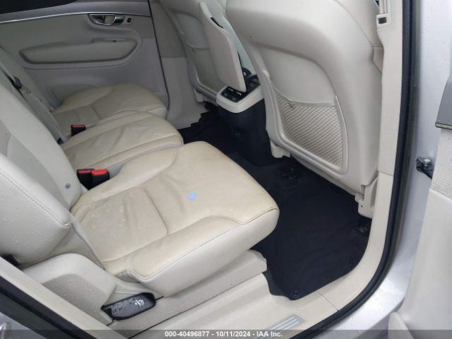 YV4102CK8N1867724 Volvo Xc90 T5 Momentum 7 Passenger