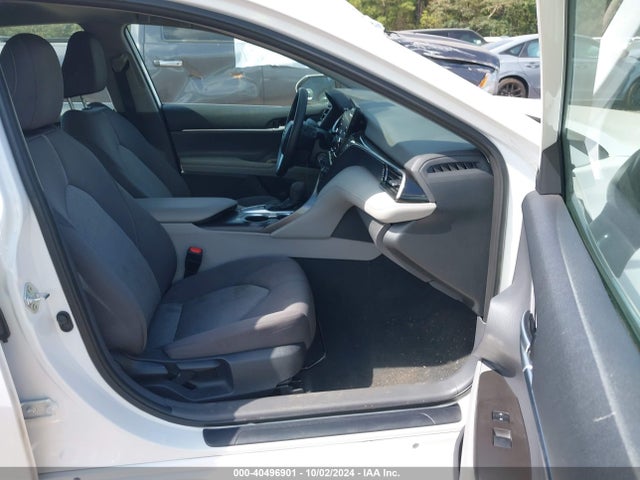 Toyota CAMRY LE 2024 4T1C11AK3RU840890 Image 5