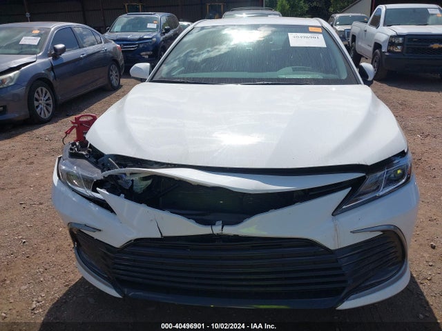 Toyota CAMRY LE 2024 4T1C11AK3RU840890 Image 6