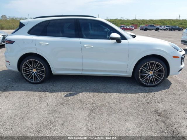 WP1AB2AY5KDA64026 Porsche CAYENNE S