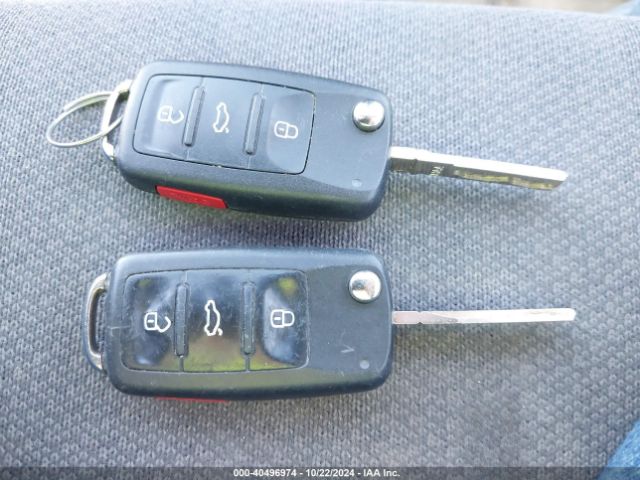 3VWJP7AT2EM613692 Volkswagen Beetle 2.5l