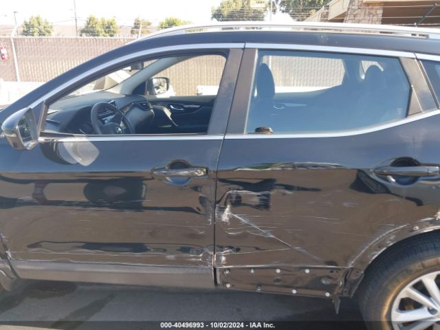 JN1BJ1CP9HW023602 Nissan Rogue Sport Sv