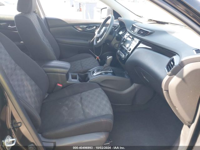JN1BJ1CP9HW023602 Nissan Rogue Sport Sv
