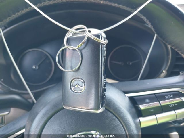 JM1BPAMM1K1136786 Mazda Mazda3 Preferred Package