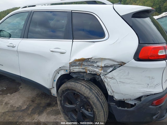 Jeep Cherokee Latitude 2016 1C4PJMCBXGW118001 Image 6