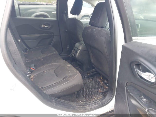 Jeep Cherokee Latitude 2016 1C4PJMCBXGW118001 Image 8