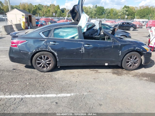 Nissan Altima 2.5 S 2015 1N4AL3AP8FC581267 Image 13