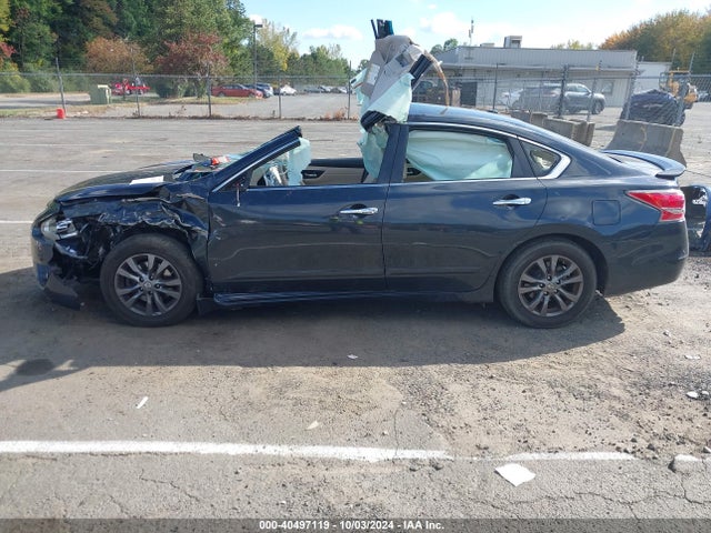 Nissan Altima 2.5 S 2015 1N4AL3AP8FC581267 Image 14