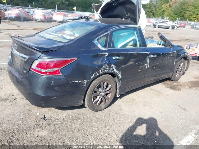 Nissan Altima 2.5 S 2015 1N4AL3AP8FC581267 Image 4