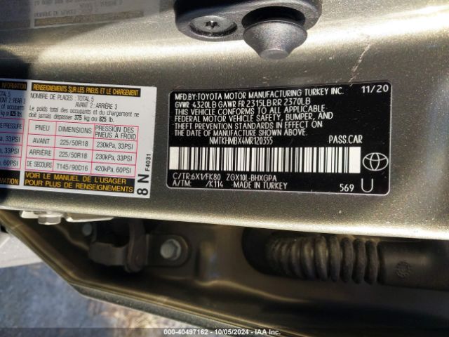 NMTKHMBX4MR120355 Toyota C-HR XLE