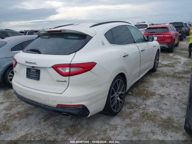 ZN661YUS2KX310466 Maserati Levante S Gransport