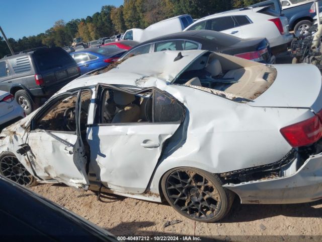 3VW3A7AJ9FM260748 Volkswagen Jetta 2.0l Tdi Se
