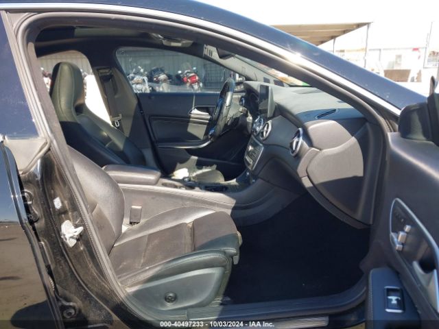 WDDSJ4EB7JN549549 Mercedes-Benz CLA 250