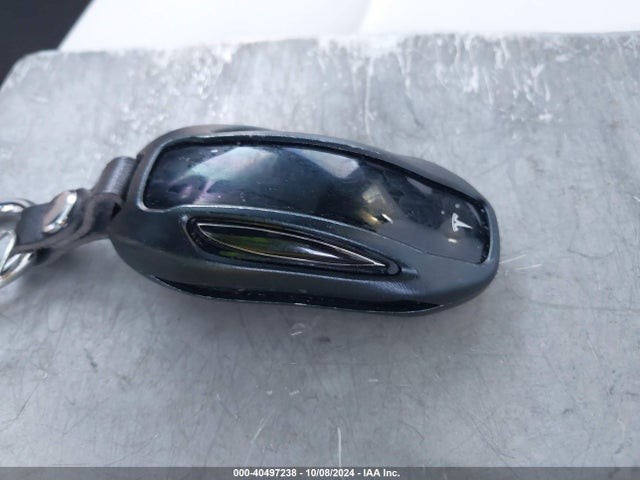 2019 TESLA MODEL X 5YJXCBE23KF151365 Photo 10