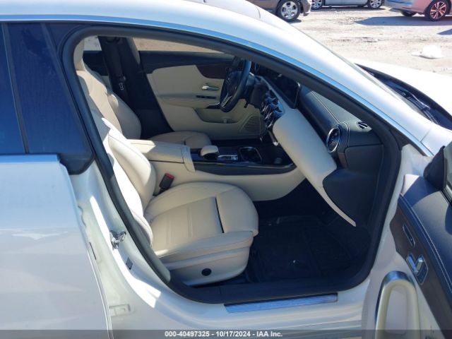 W1K5J4HB5LN089559 Mercedes-Benz CLA 250 4MATIC