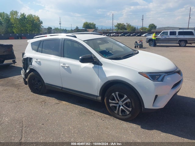 Toyota RAV4 LE 2018 JTMZFREV0JJ741338 Image 1