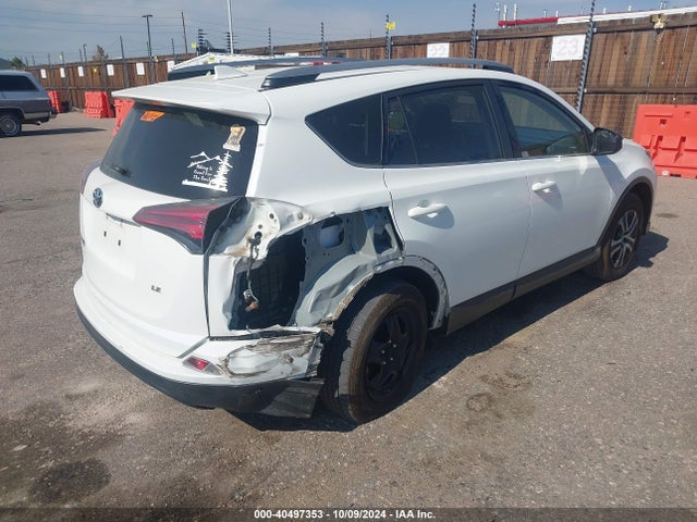 Toyota RAV4 LE 2018 JTMZFREV0JJ741338 Image 4