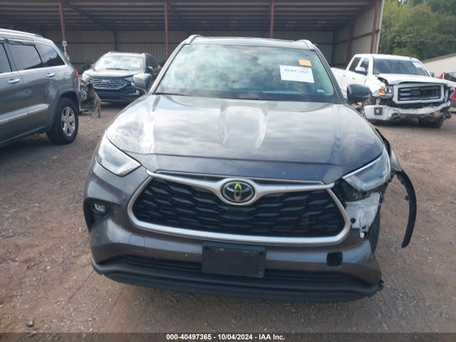 Toyota Highlander Xle 2022 5TDGZRAH9NS128609 Image 12