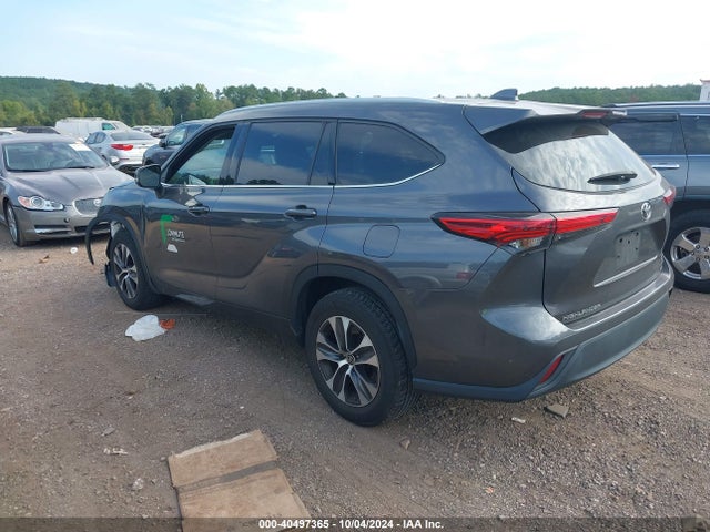 Toyota Highlander Xle 2022 5TDGZRAH9NS128609 Image 3