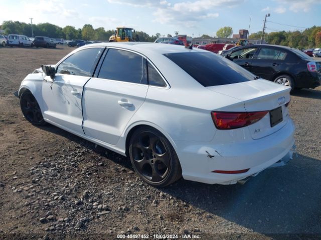 WAUBEGFF6K1020374 Audi A3 45 Premium