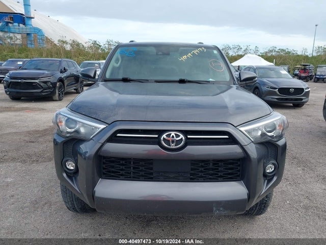 Toyota 4runner Sr5 Premium 2022 JTEFU5JRXN5270495 Image 12