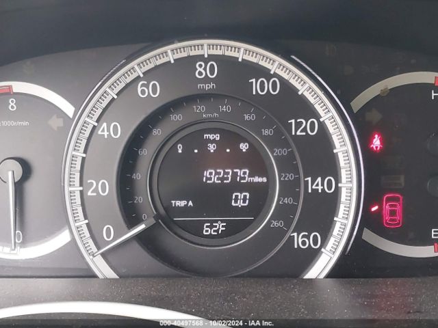 1HGCR2E30FA138188 Honda ACCORD LX