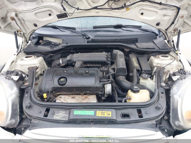 2008 MINI COOPER WMWMF33538TU68997 Photo 9