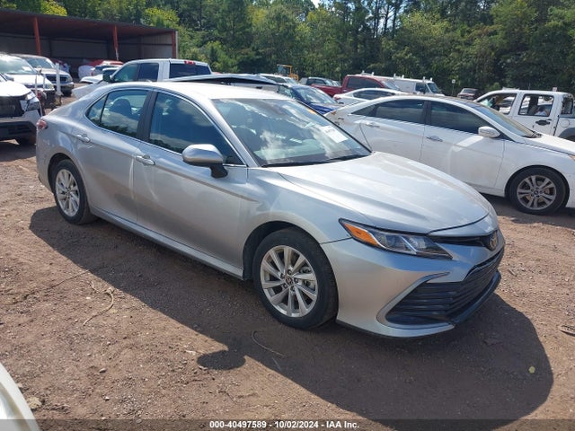 Toyota CAMRY LE 2024 4T1C11AK3RU208679 Image 1