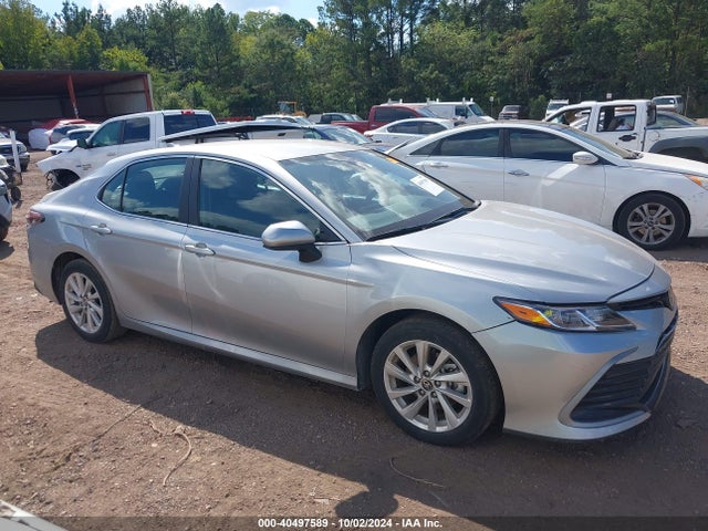 Toyota CAMRY LE 2024 4T1C11AK3RU208679 Image 13