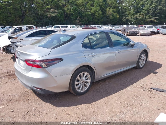 Toyota CAMRY LE 2024 4T1C11AK3RU208679 Image 4