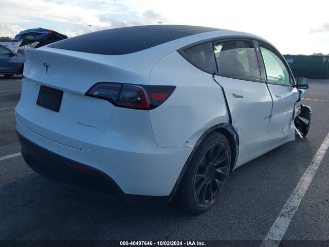 2022 TESLA MODEL Y 7SAYGDEE0NF362299 Photo 3