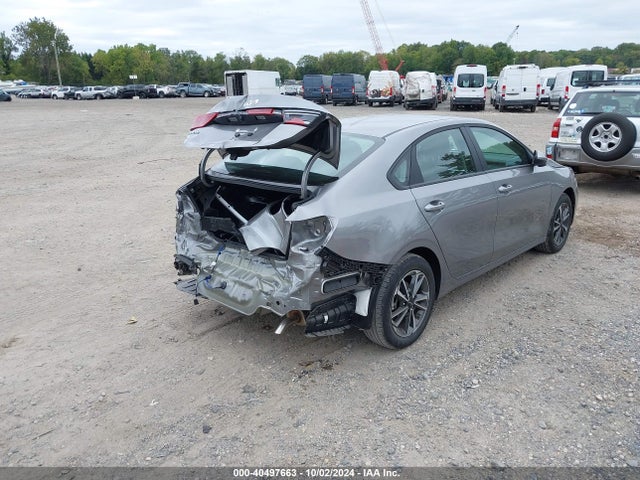 KIA Forte Lxs 2024 3KPF24AD8RE827486 Image 4