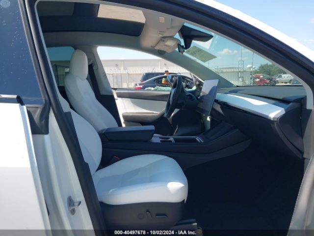 7SAYGDEFXNF518101 Tesla Model Y Performance Dual Motor All-wheel Drive
