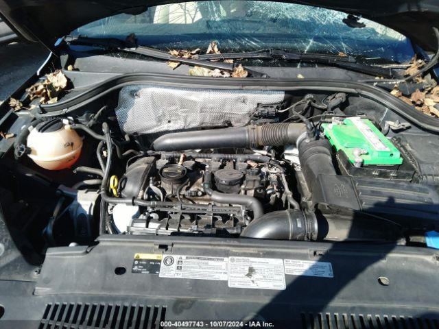 WVGAV7AX3FW609529 Volkswagen TIGUAN SE