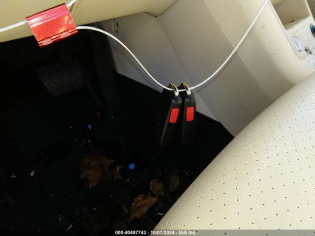 WVGAV7AX3FW609529 Volkswagen TIGUAN SE