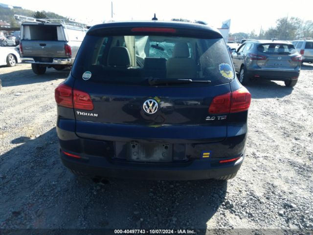 WVGAV7AX3FW609529 Volkswagen TIGUAN SE