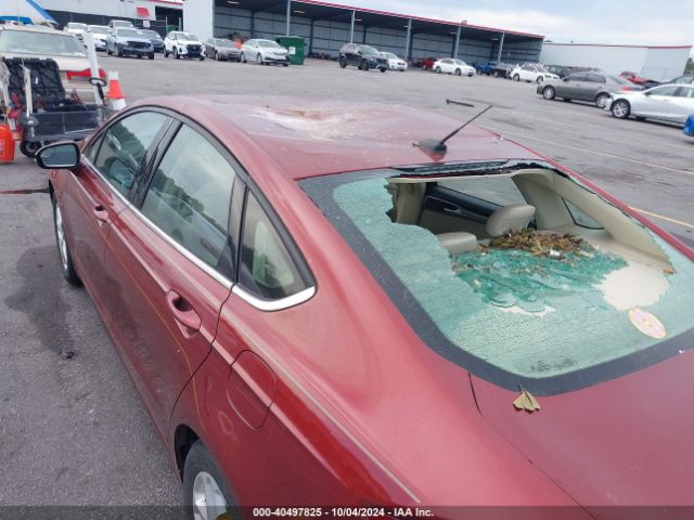 3FA6P0HDXER125887 Ford FUSION SE