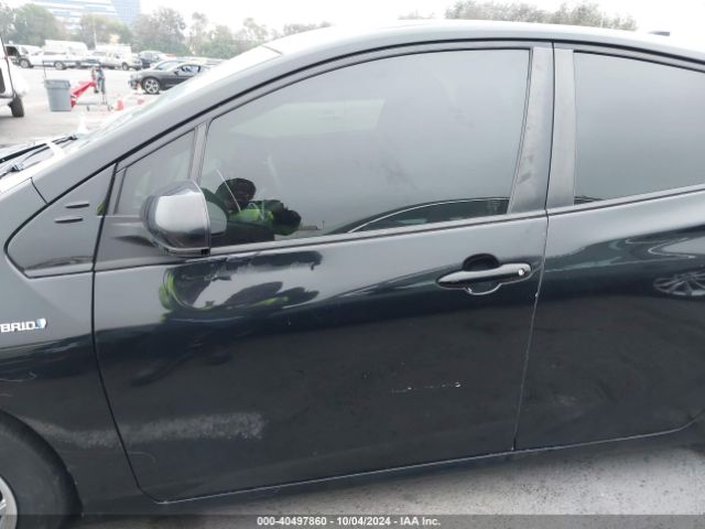 JTDKBRFU6H3545390 Toyota Prius Two