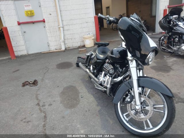 2014 HARLEY-DAVIDSON FLHX 1HD1KBM12EB703817