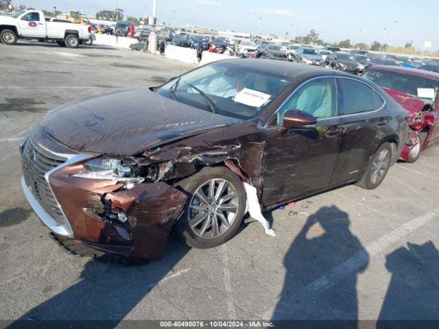 JTHBW1GG5J2188499 Lexus ES 300H