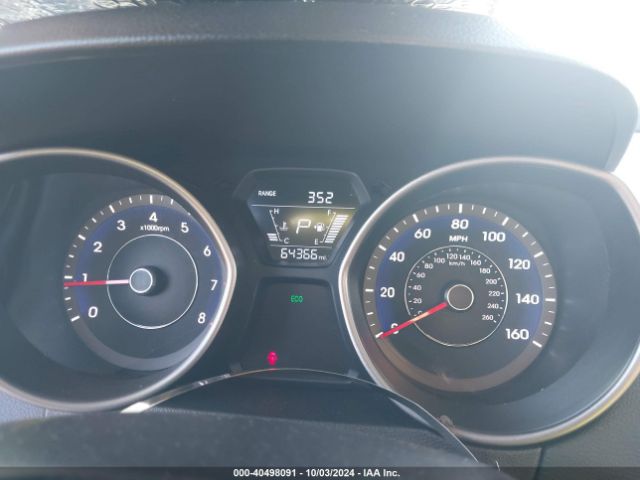 5NPDH4AE2FH610618 Hyundai Elantra Limited