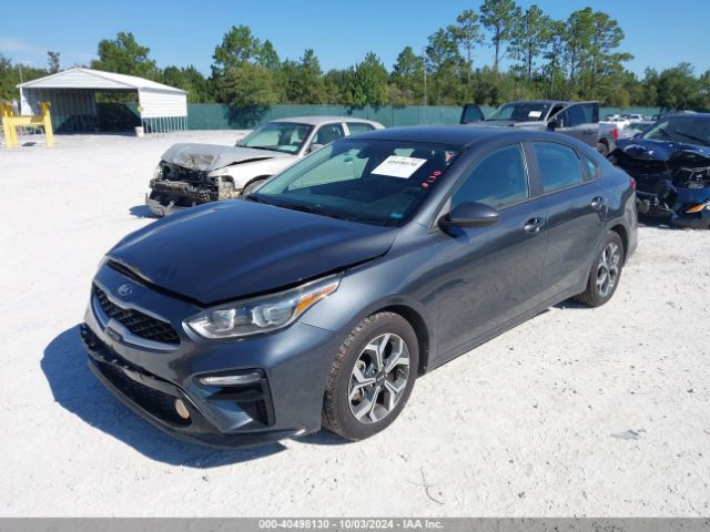 3KPF24AD9ME326003 KIA Forte Lxs